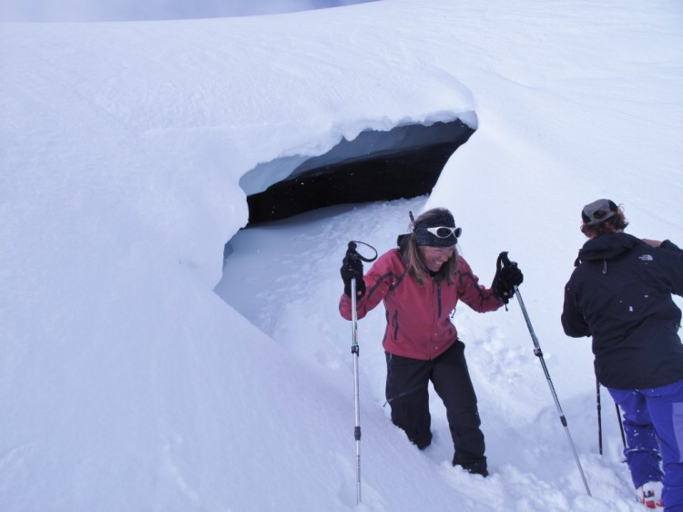  Ut ur glaciären! 8 April 2011. Foto: Magnus Strand