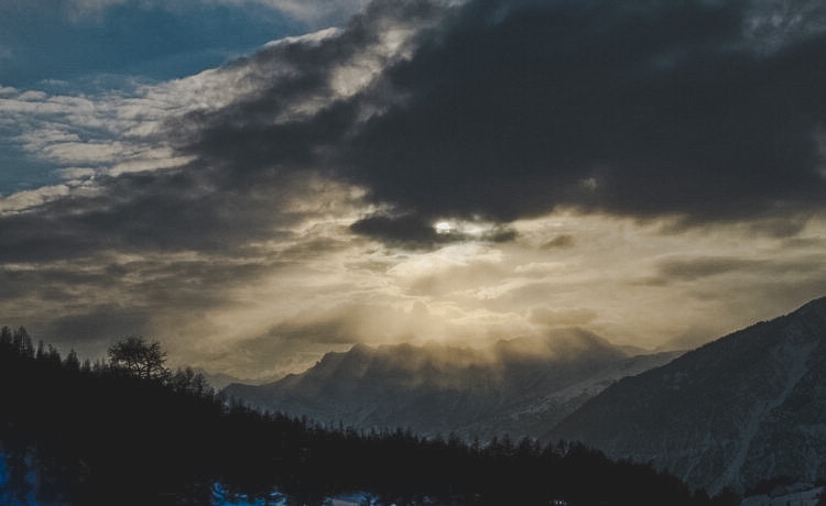 Denna vecka hade vi besök av filmaren David Kvart och det blev inte så mycket fotograferat första dagarna. Men här va en vy på vägen hem som jag inte kunde motstå. 14 feb 2010. Foto: Andreas Bengtsson