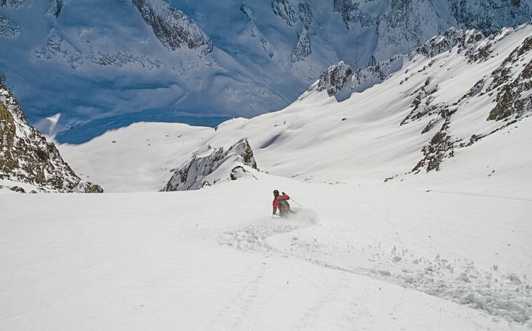 1300 m vertical and no tracks. Best Skiing at the moment, Feb 7 2010. Photo: Andreas Bengtsson