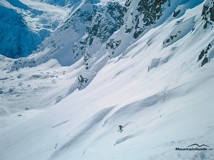 Tom skiing in Verbier, where we found the best skiing in the Alpes this week. Photo: Andreas Bengtsson