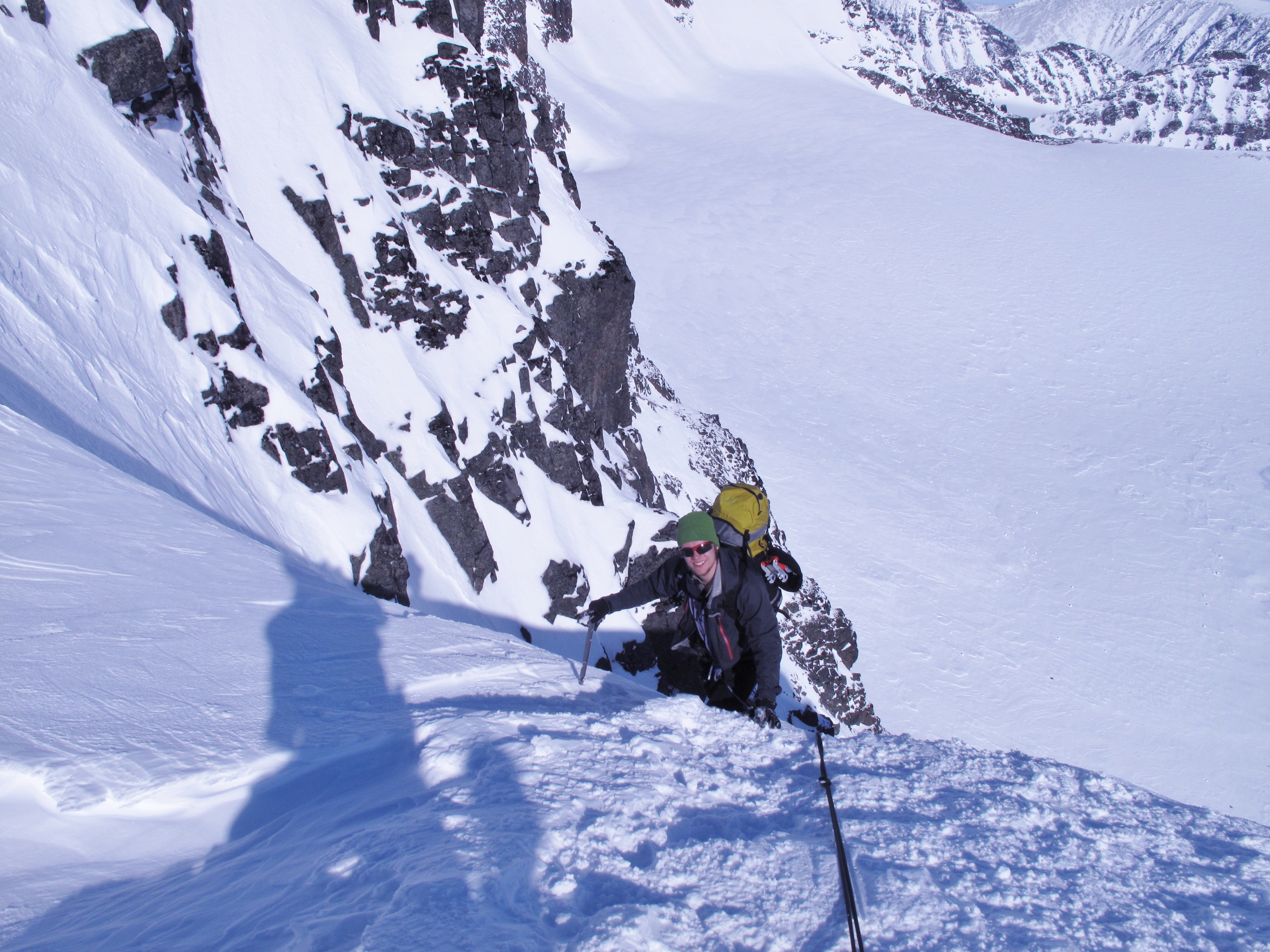 Upp stra leden. Ski touring Kebnekaise 7 April 2011. Foto: Magnus Strand