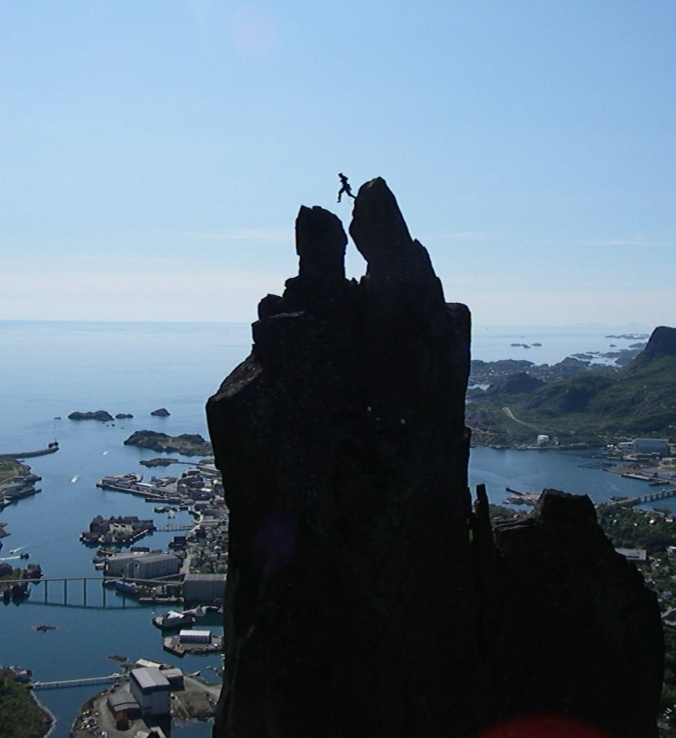 The jump on Svolveargeita.            Photo: Daniel Stag