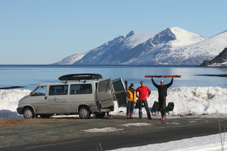 Skitouring i Lyngen Foto: Carl Lundberg