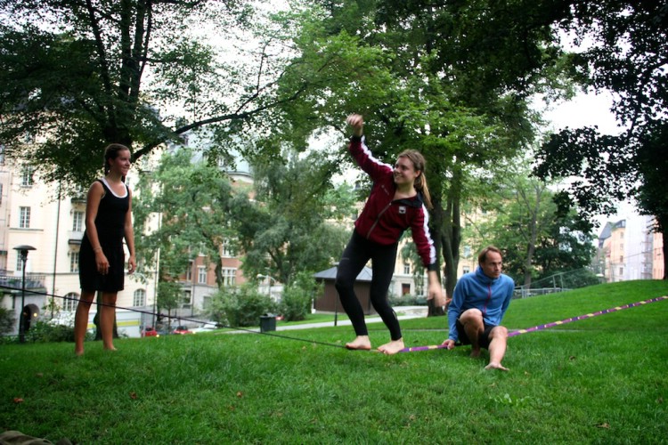 Slackline! Foto: Johanna Feuk