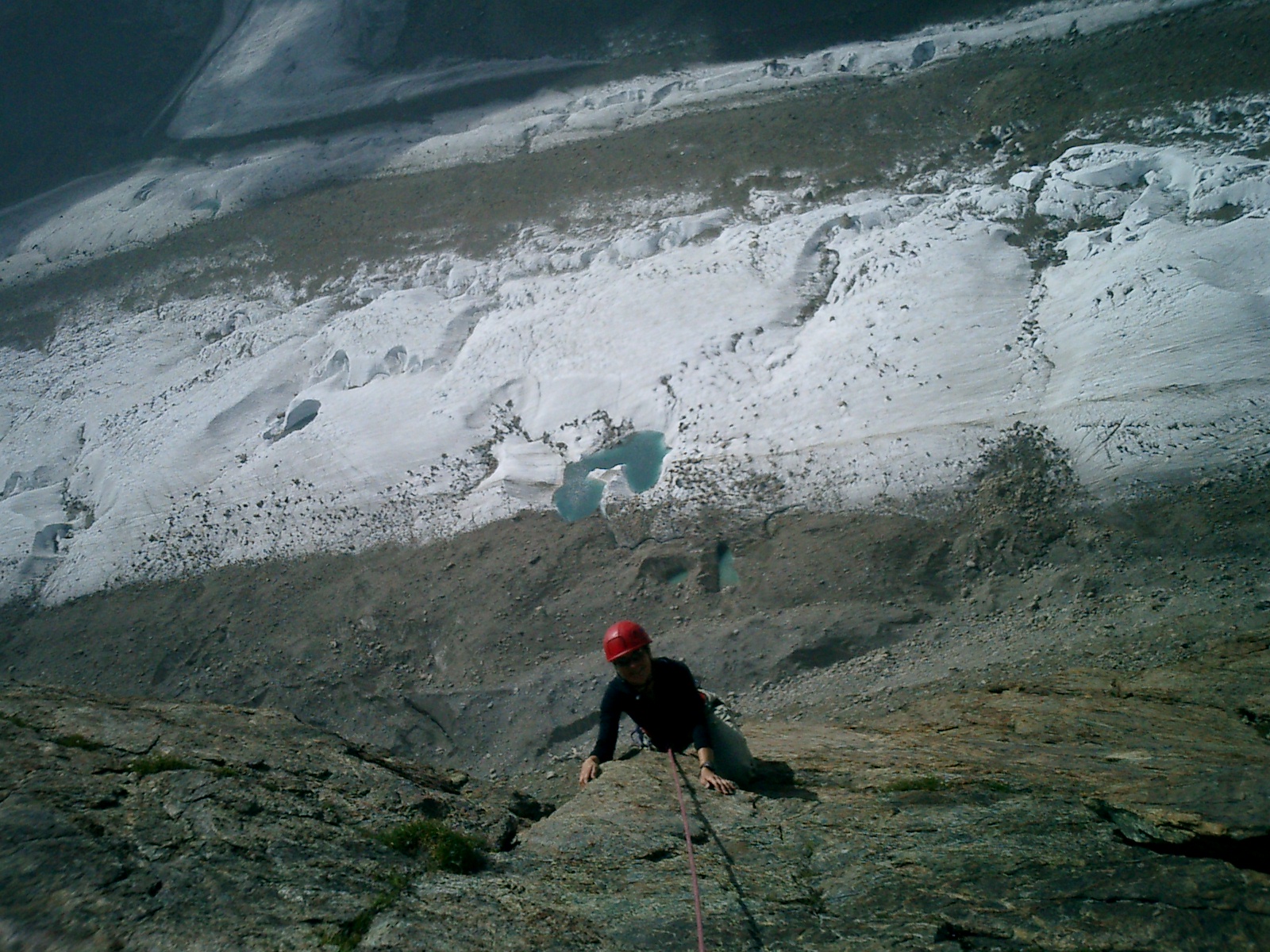 Rock climbing with a true alpine feeling on Riffelhorn, a good preparation for Matterhorn.     Photo: Andreas Bengtsson