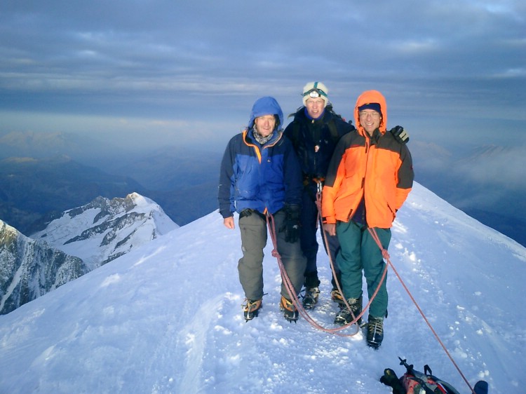 On the summit of Mont Blanc. Photo: Andreas Bengtsson