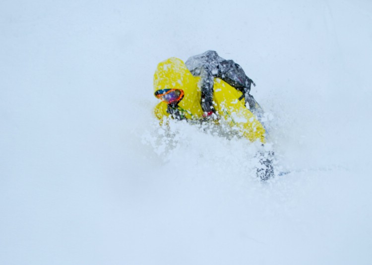 Joakim skiing some deep snow in Chile. Photo: Andreas Bengtsson 