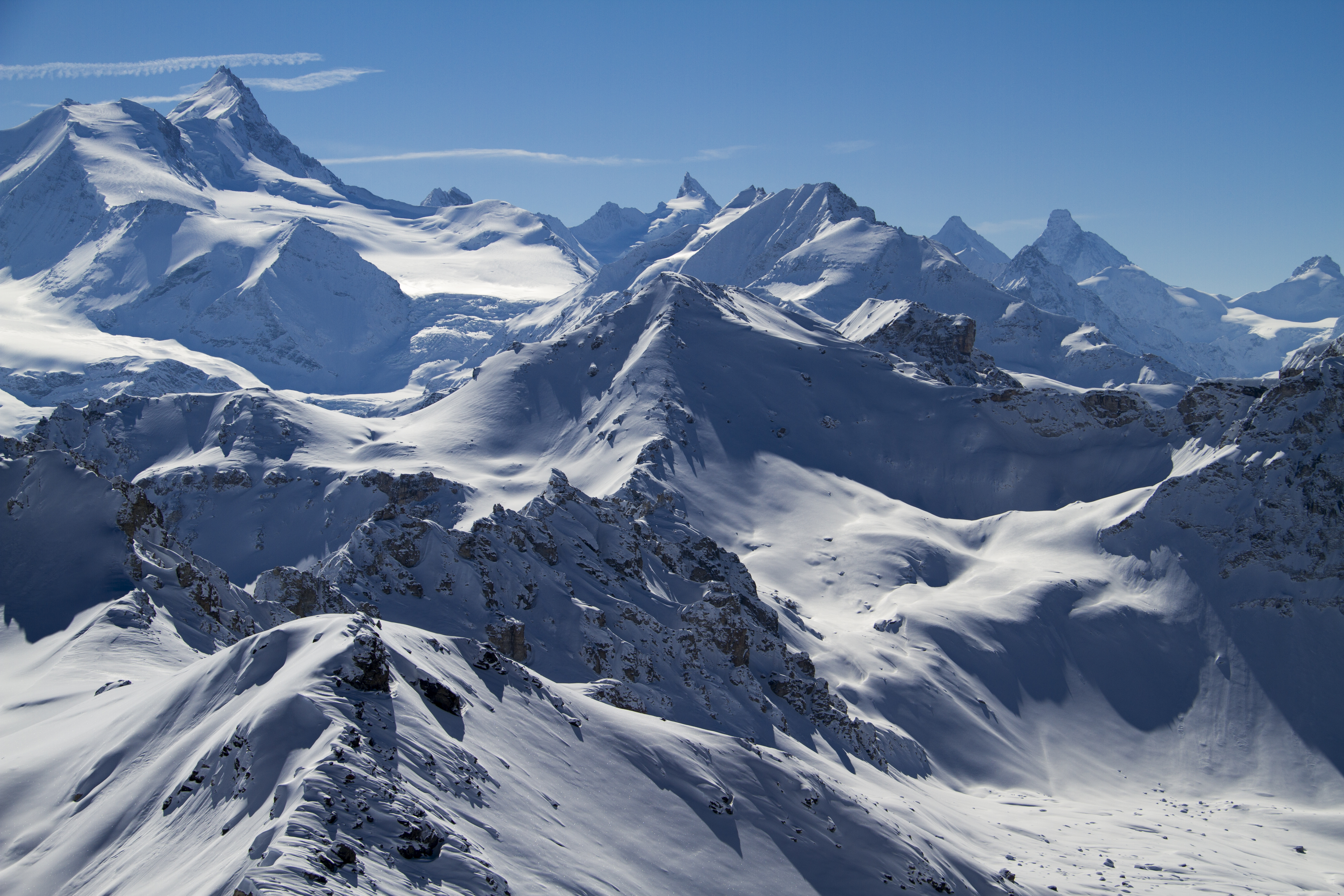 Vyer ver bergen nr vi nrmar oss Zermatt. Foto: Andreas Bengtsson