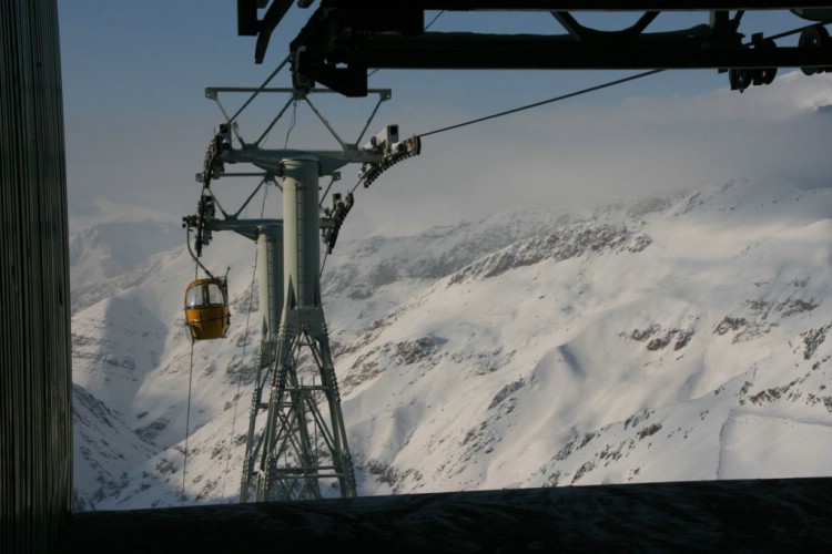 View from the top lift in Dizin.     Photo: Andreas Bengtsson