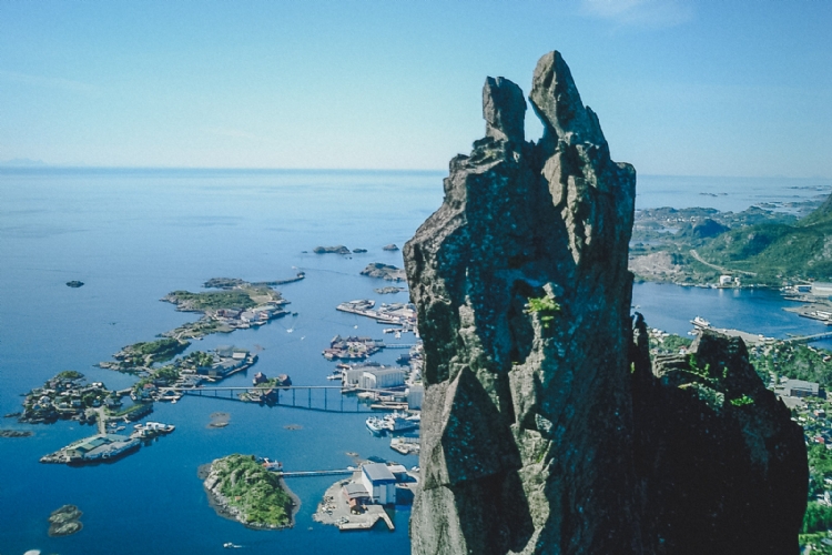 The jump on Svolveargeita.            Photo: Daniel Stag