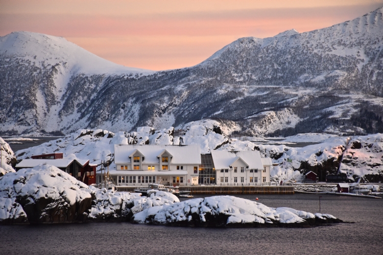 Hamn i Senja in winter mood