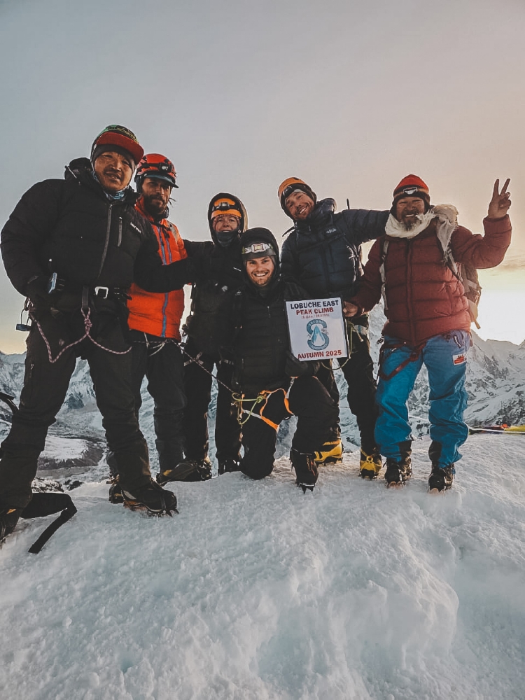 Summit Lobuche East