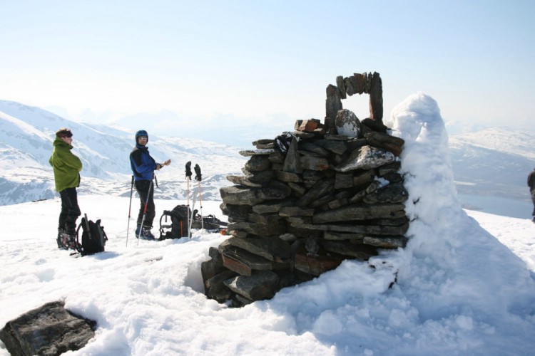 Our summit sign on the summit of Rånkeipen.      Photo: Andreas Bengtsson