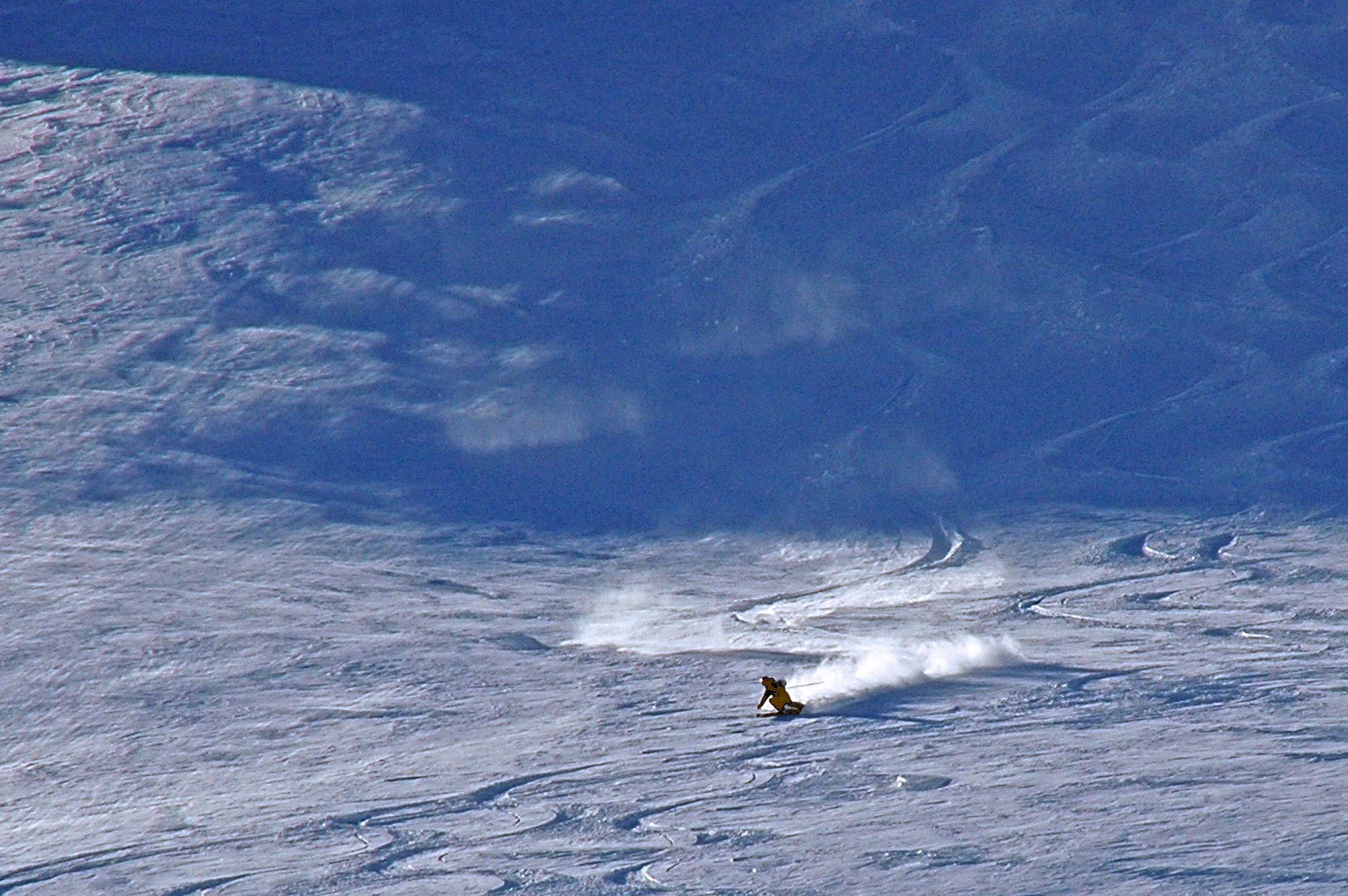 Full fart p nordsidan av Vassitjocka.   4e April 2009   Foto: Peter Almer 