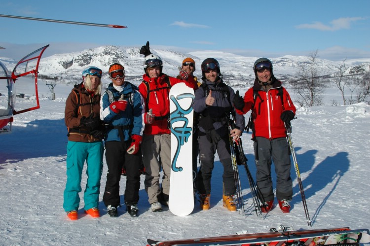 Gruppfoto för gruppen som flög i Riksgränsen den 4e April 2009 Foto: Peter Almer 