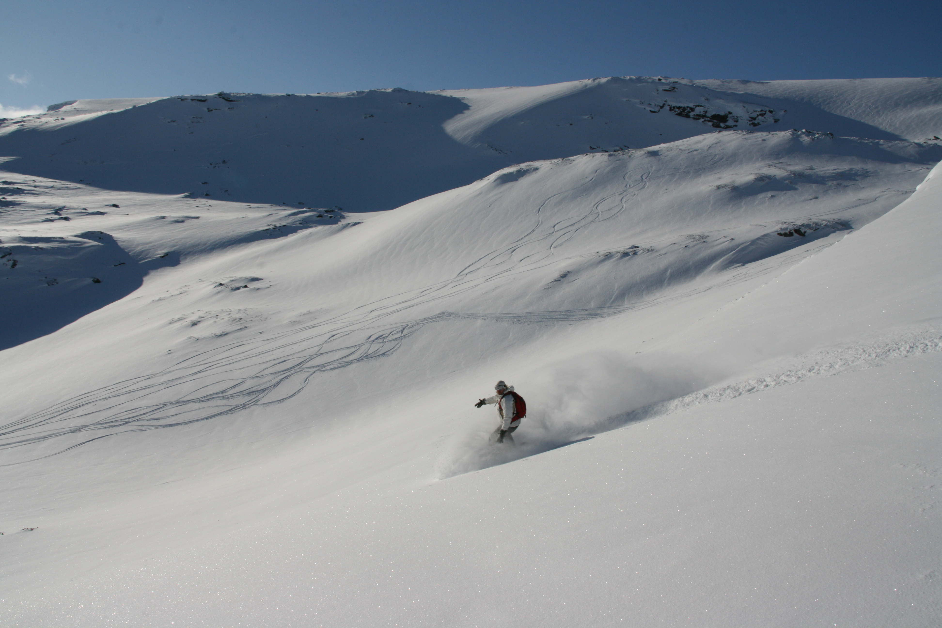 Heli ski Riksgrnsen 3e april 2009. Foto: Andreas Bengtsson