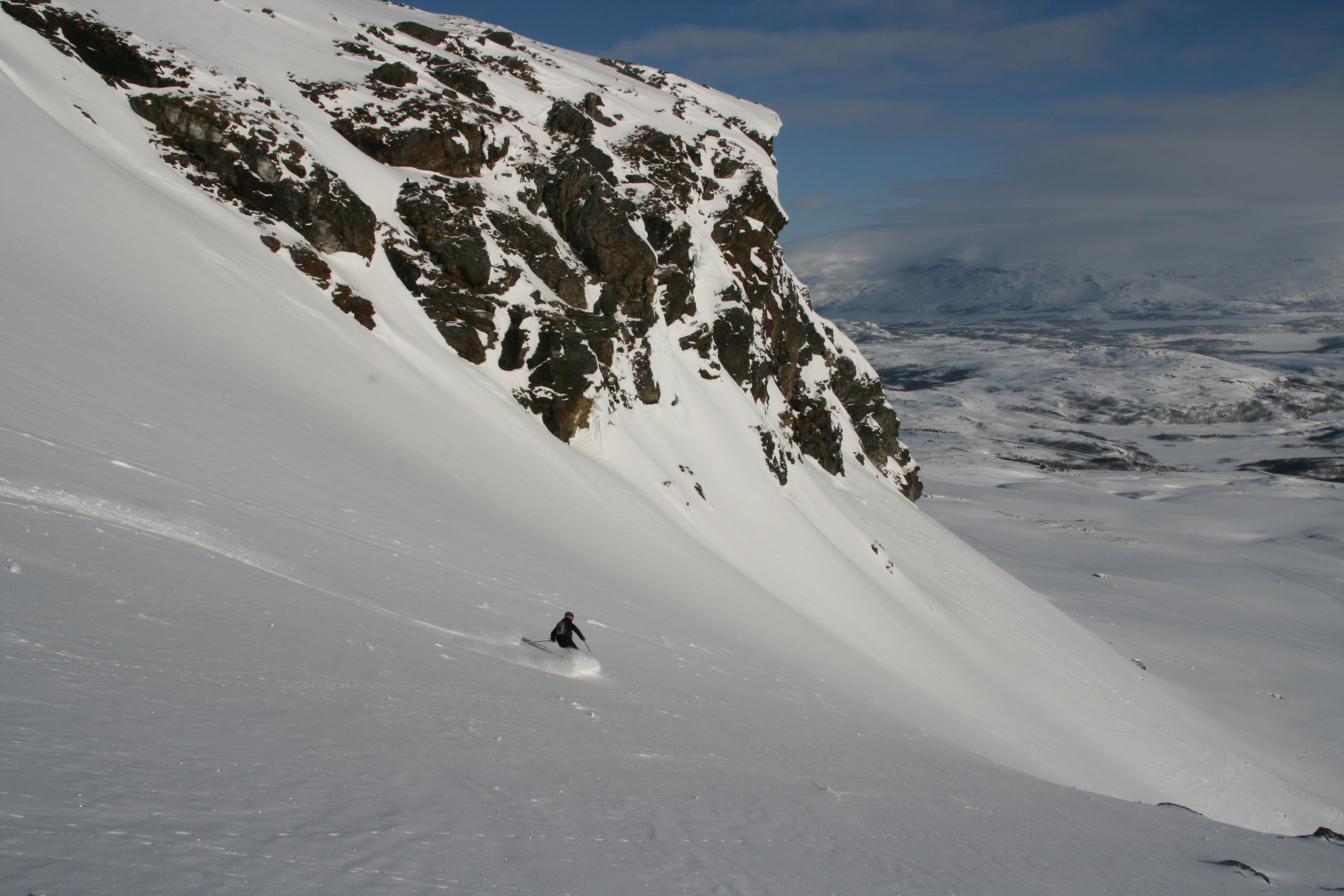Heli ski Riksgrnsen 3e april 2009. Foto: Andreas Bengtsson