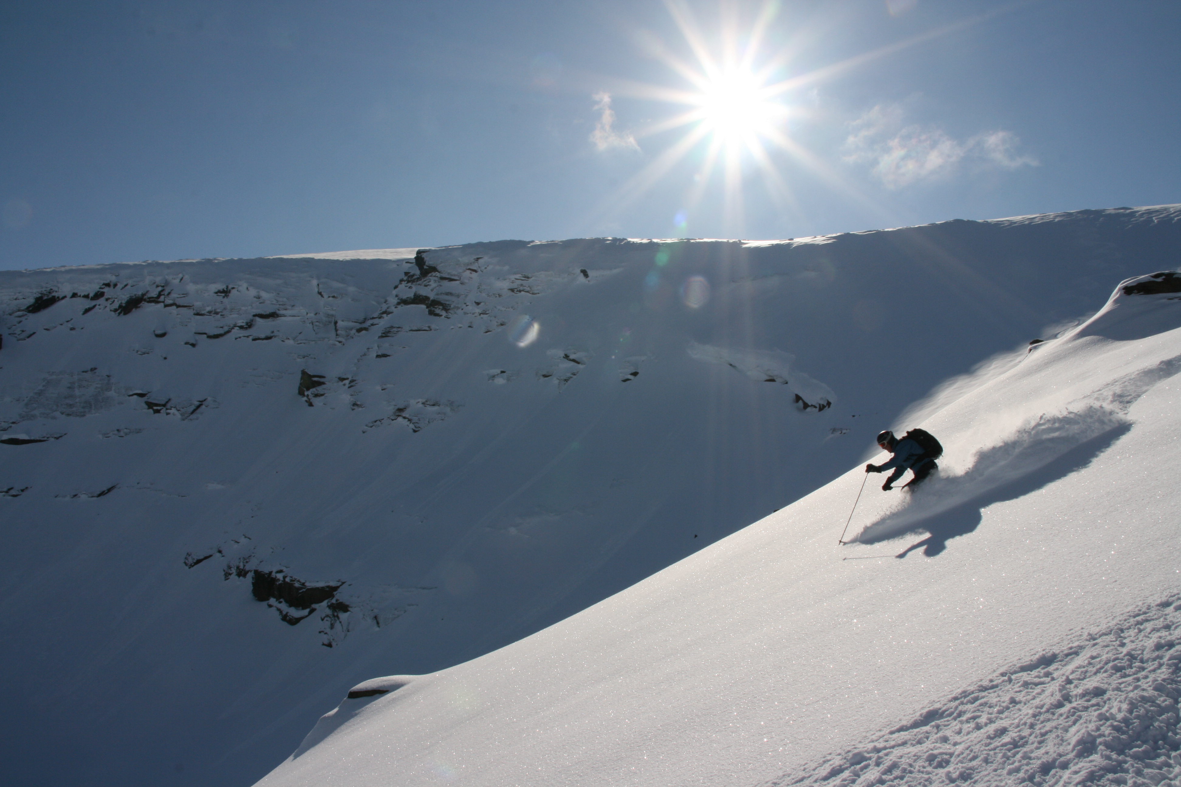 Powder on Vassi mellan. April 14 2009. Photo: Andreas Bengtsson 