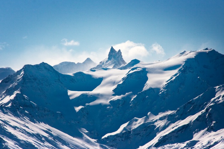 Pigne d Arolla. One of the classic mountains we pass on the way between Chamonix and Zermatt.  Photo: Andreas Bengtsson