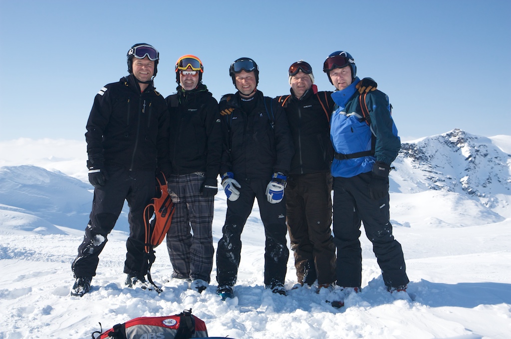  Heliski Riksgrnsen, April 18 2009. Photo: Carl Lundberg