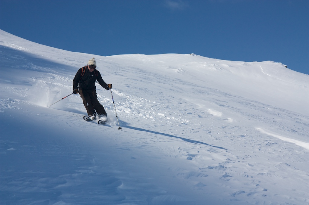 Heliski Riksgrnsen 18 april 2009. Foto Carl Lundberg