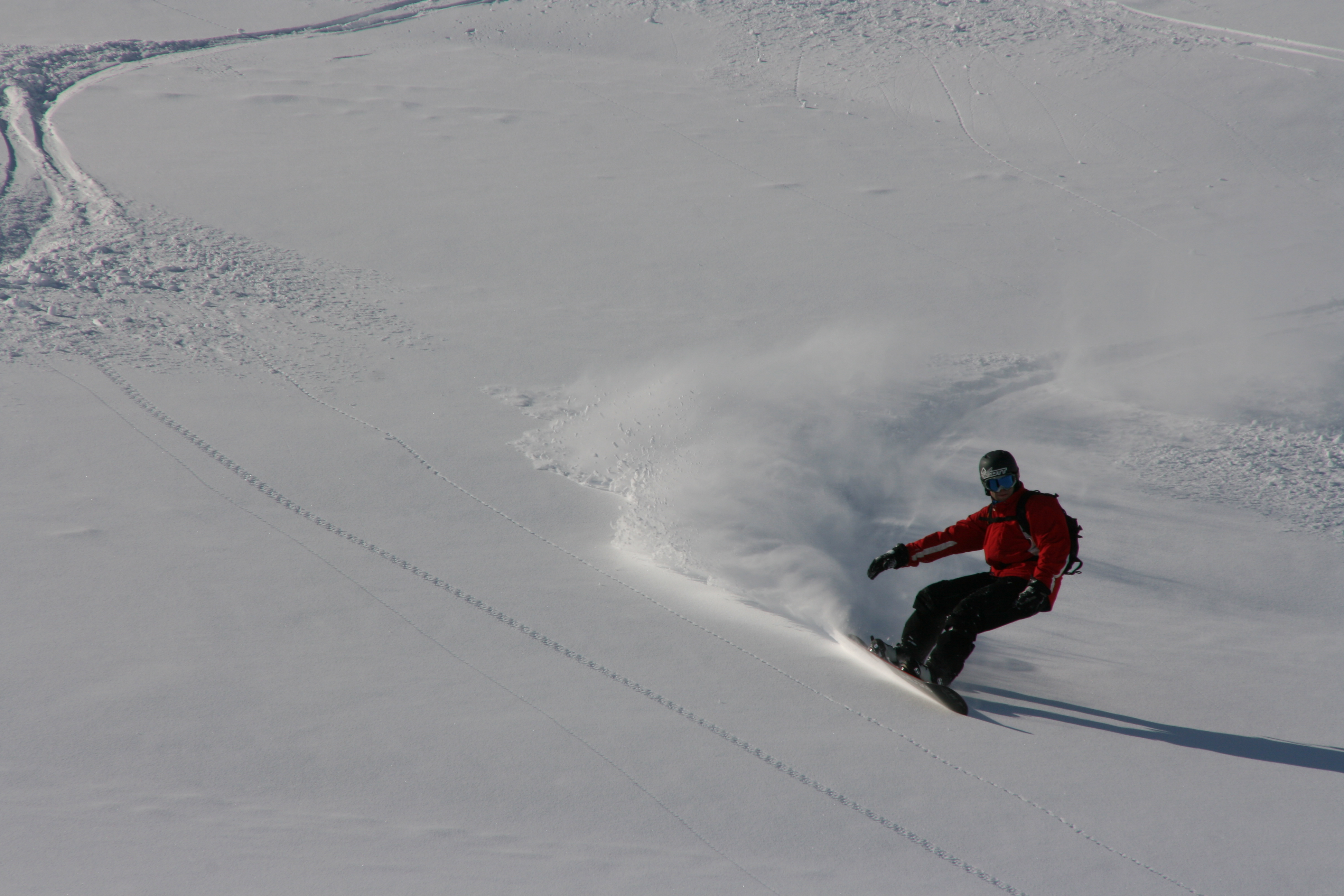 Heliski Riksgrnsen, April 18 2009. Photo: Andreas Bengtsson