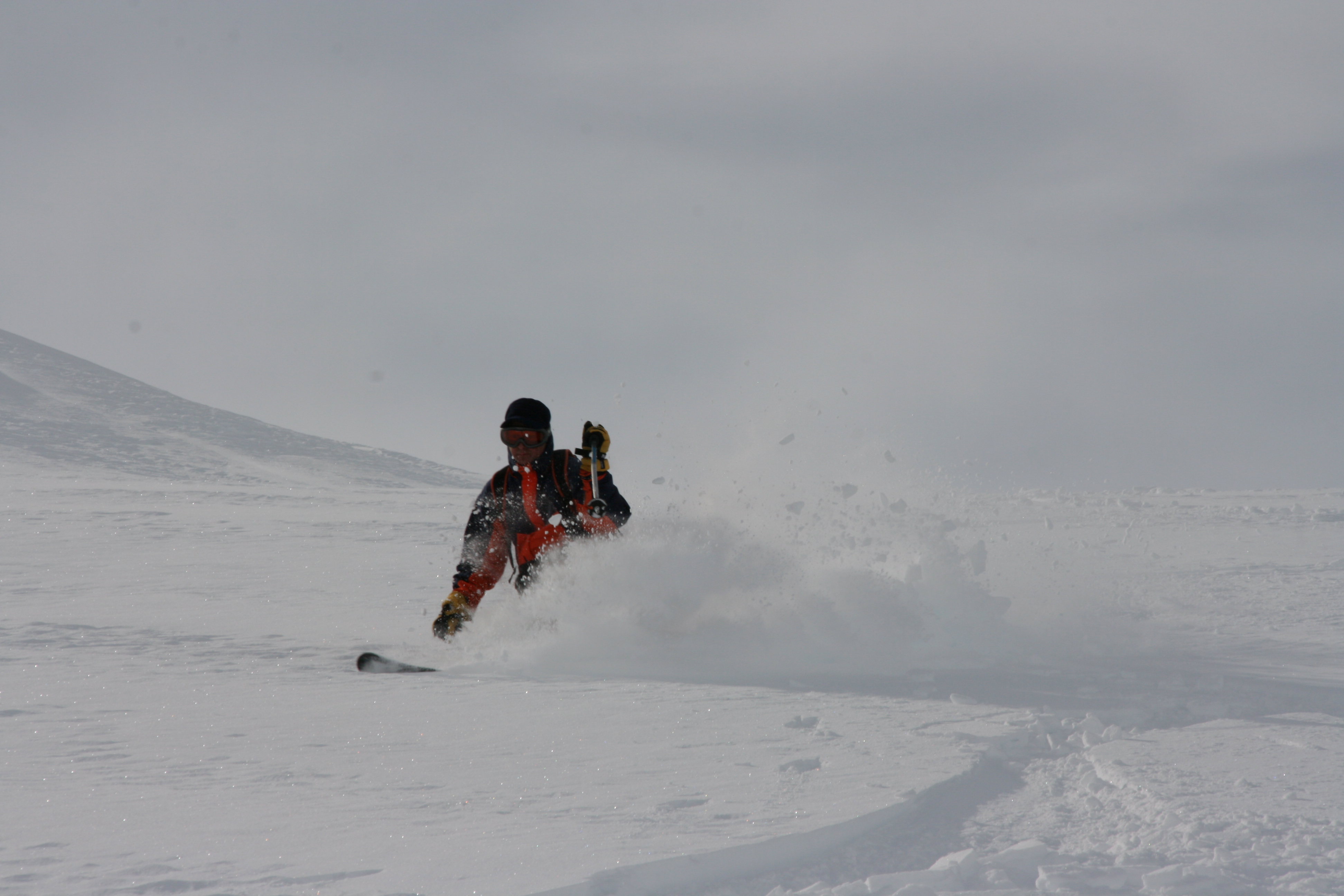 Vassitjocka. Heliski Riksgrnsen, April 27, 2009. Photo: Andreas Bengtsson 