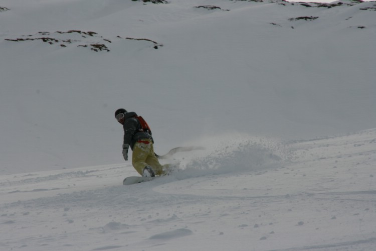 Heliski Riksgränsen 29 april 2009. Foto: Andreas Bengtsson