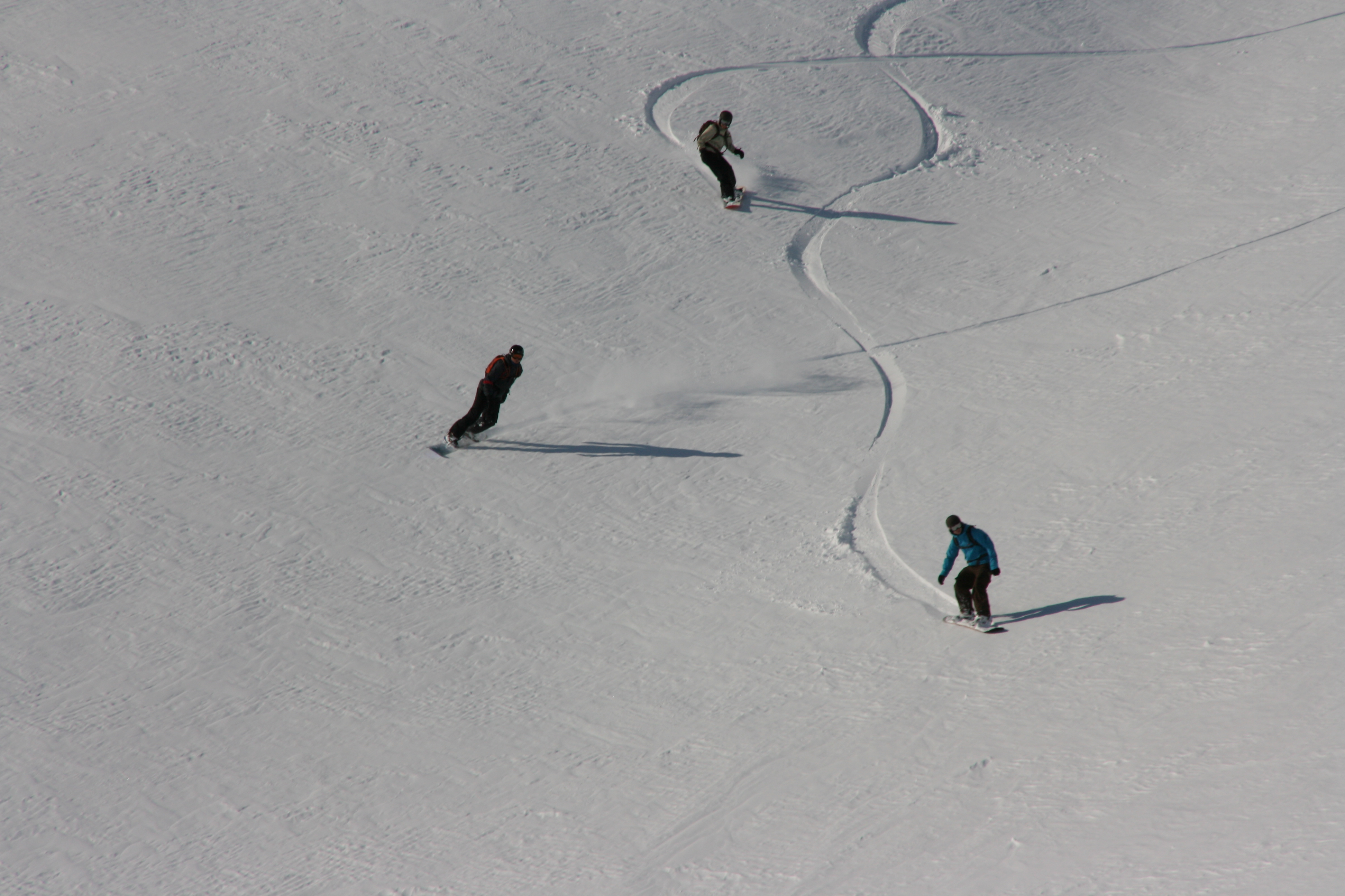 Heliski Riksgrnsen 30 april 2009. Foto: Andreas Bengtsson