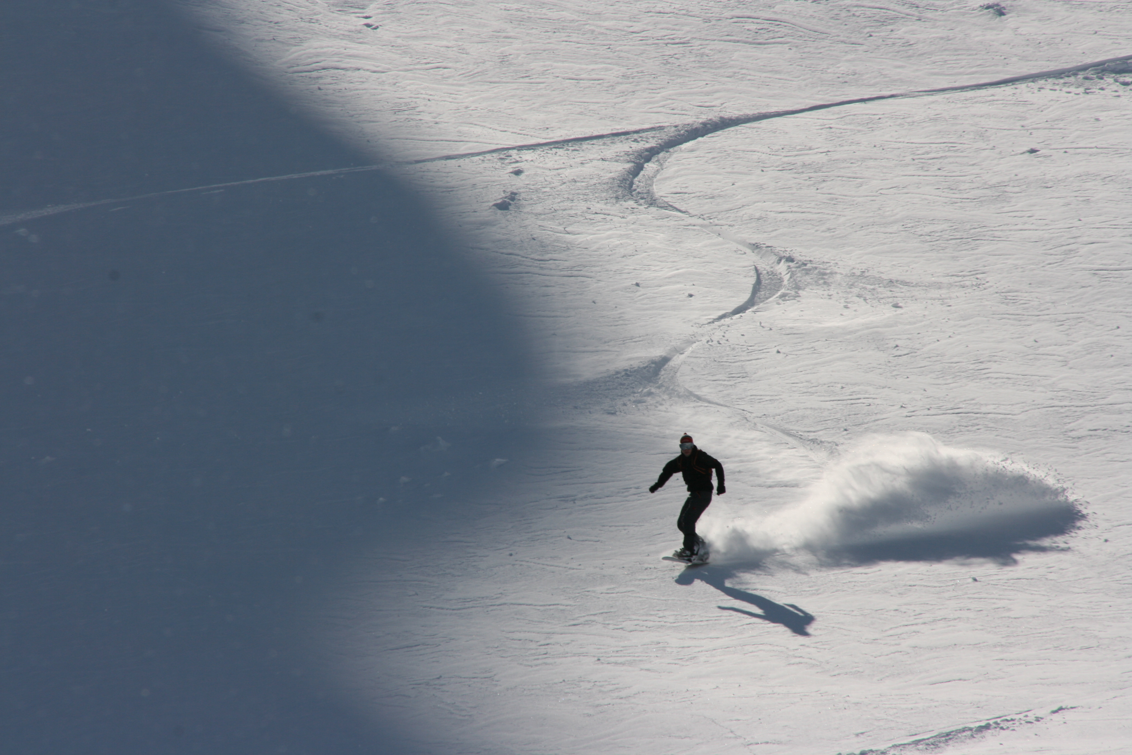 Heliski Riksgrnsen 30 april 2009. Foto: Andreas Bengtsson