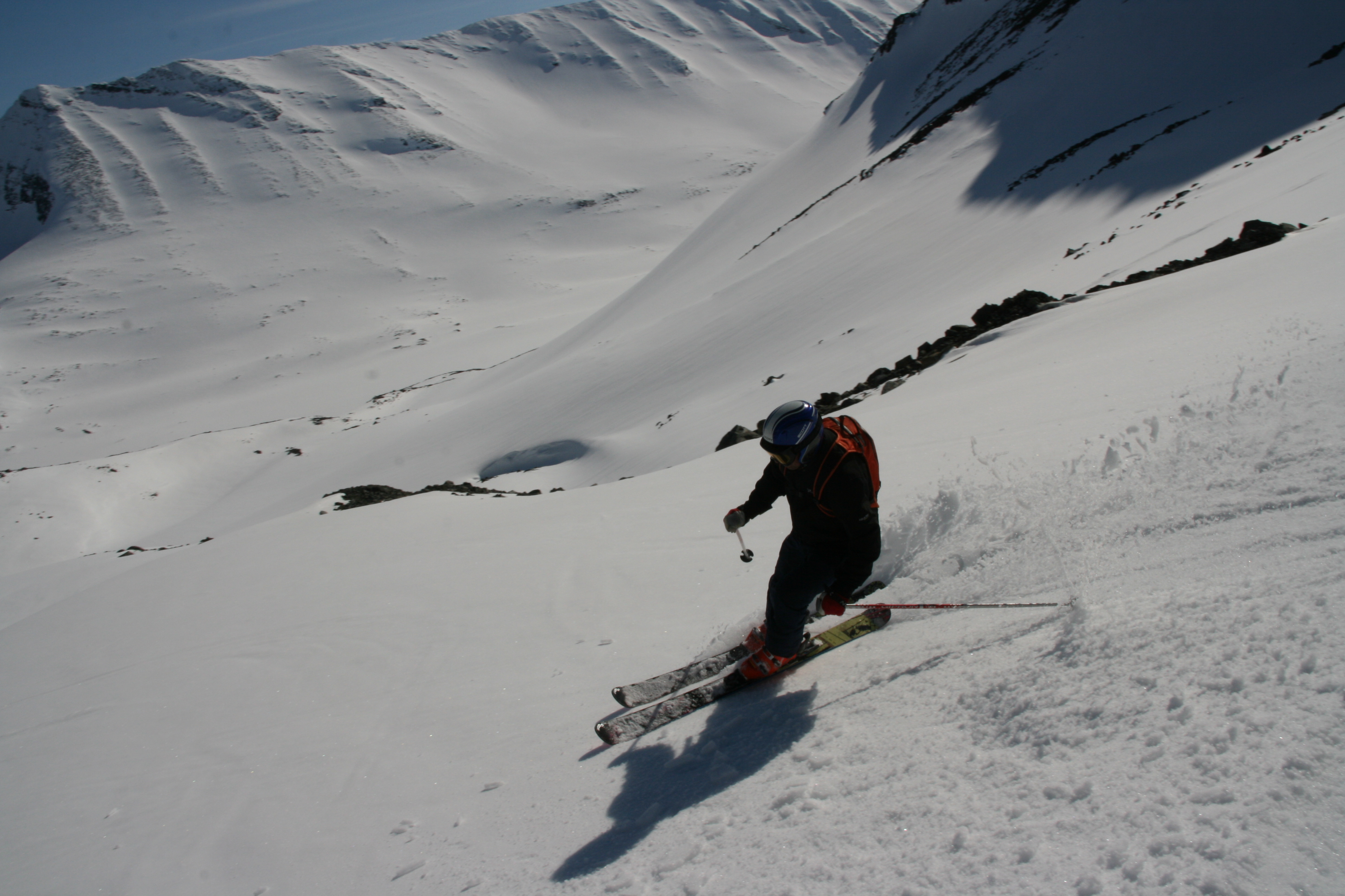 Underbar vrsn. Heliski Riksgrnsen 8 maj 2009. Foto: Andreas Bengtsson