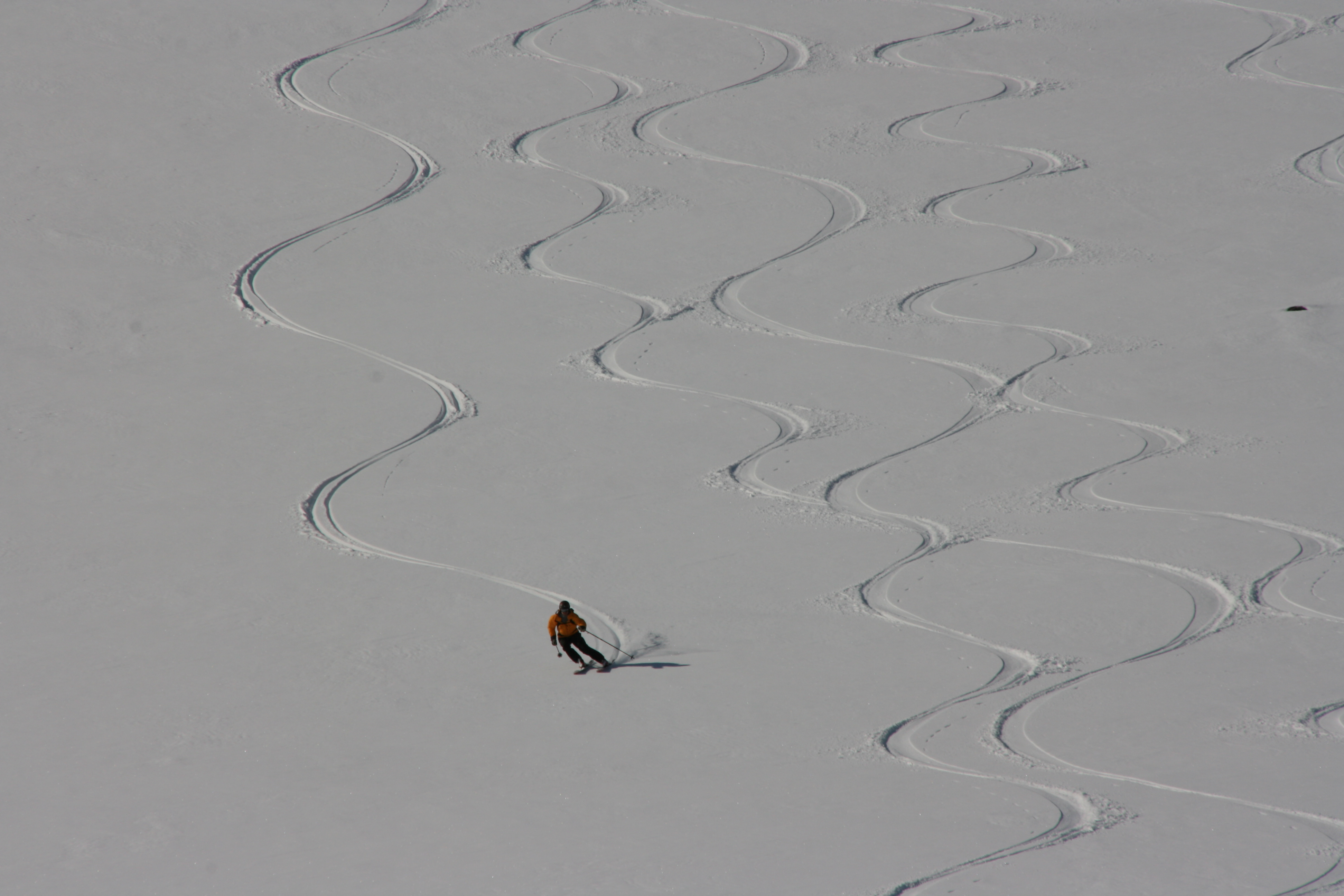 Heliski Riksgrnsen May 8, 2009. Photo: Andreas Bengtsson