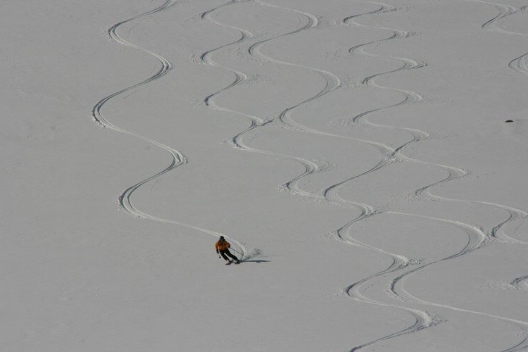 Heliski Riksgränsen 8 maj 2009. Foto: Andreas Bengtsson