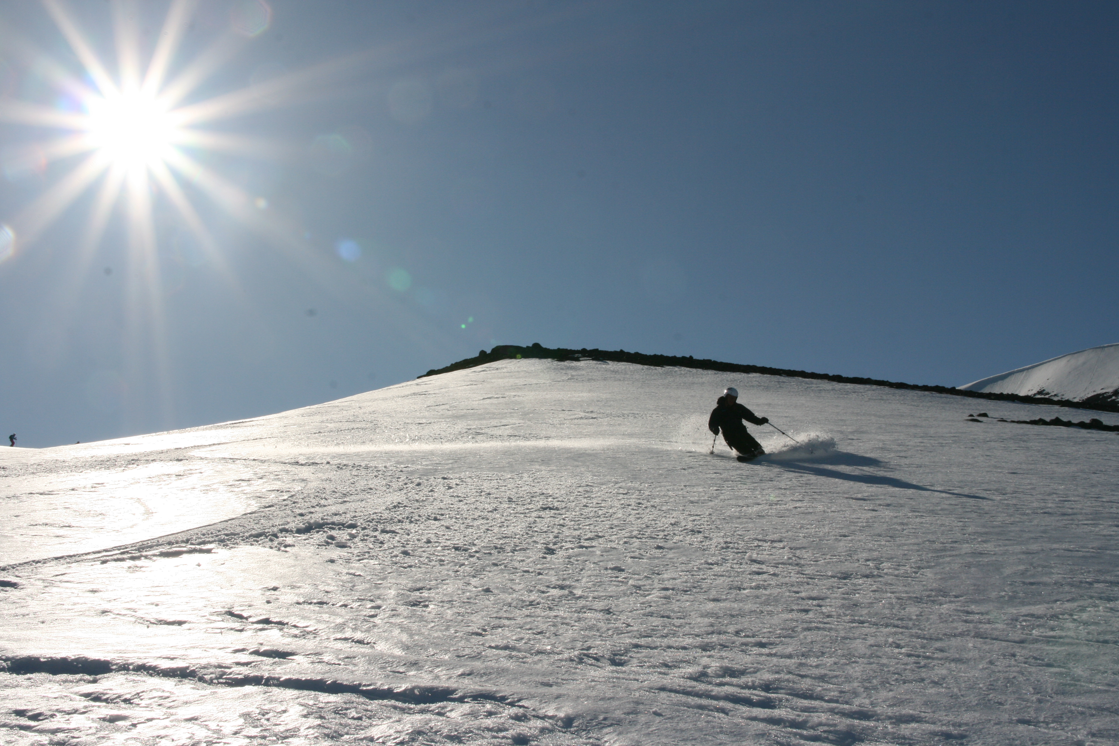 Spring snow on Ktotjkka. Heliski Riksgrnsen May 16, 2009. Photo: Andreas Bengtsson