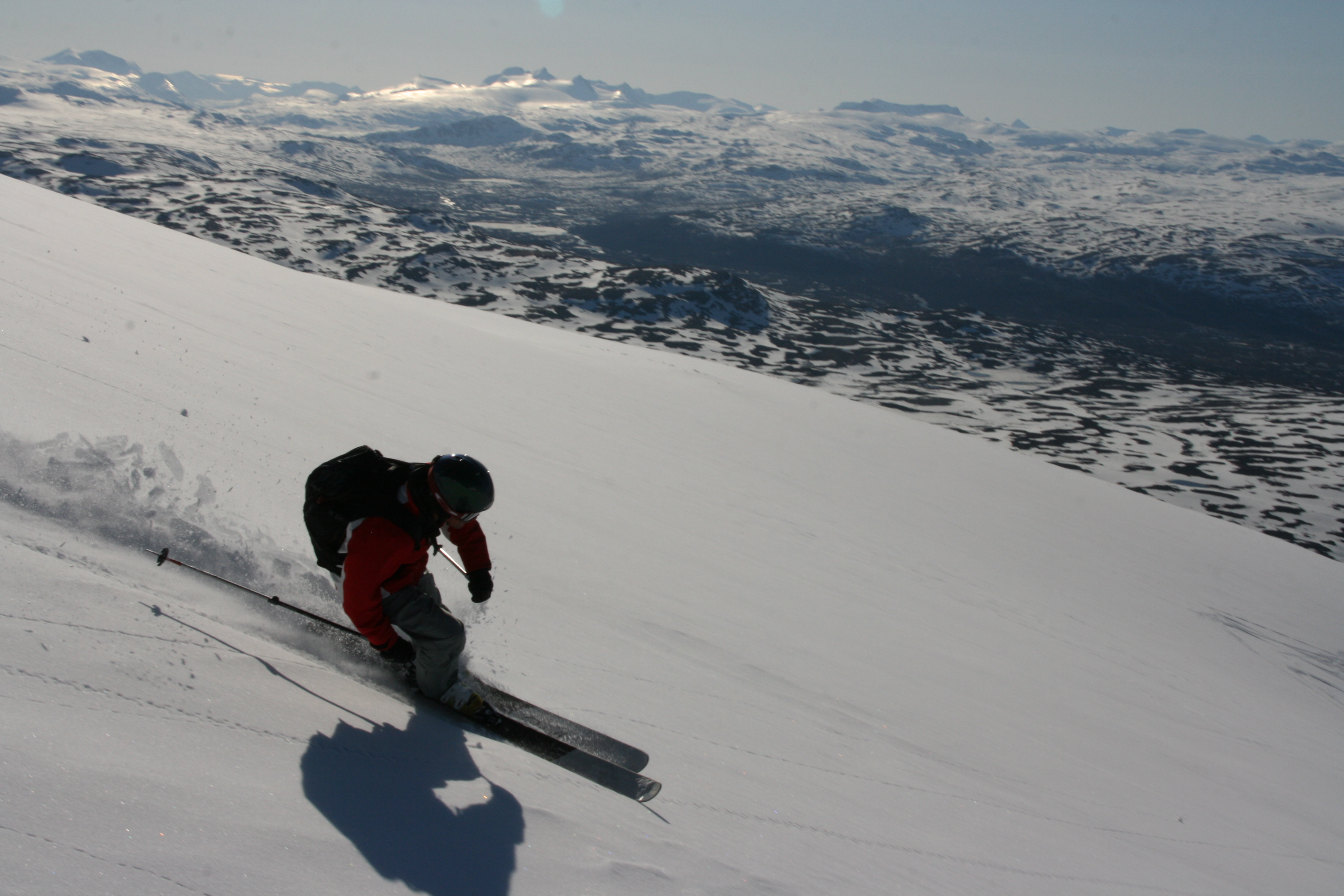 Heliski Riksgrnsen 16 maj 2009. Foto: Andreas Bengtsson