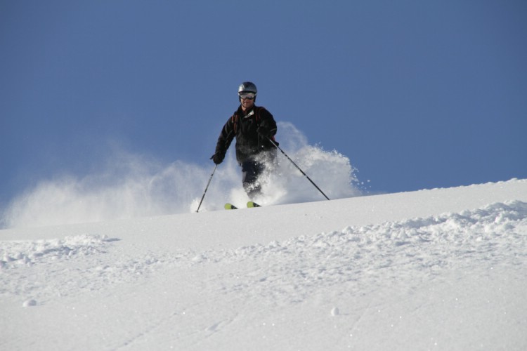 Robert powder skiing. March 24 2010 Photo: Andreas Bengtsson 
