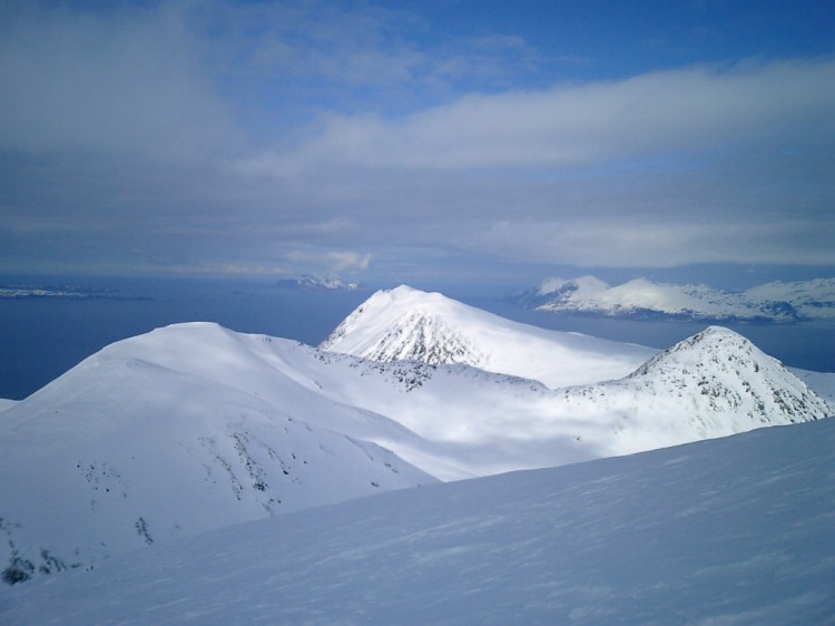 Another of all the fantastic views at Lyngen.      Photo: Andreas Bengtsson