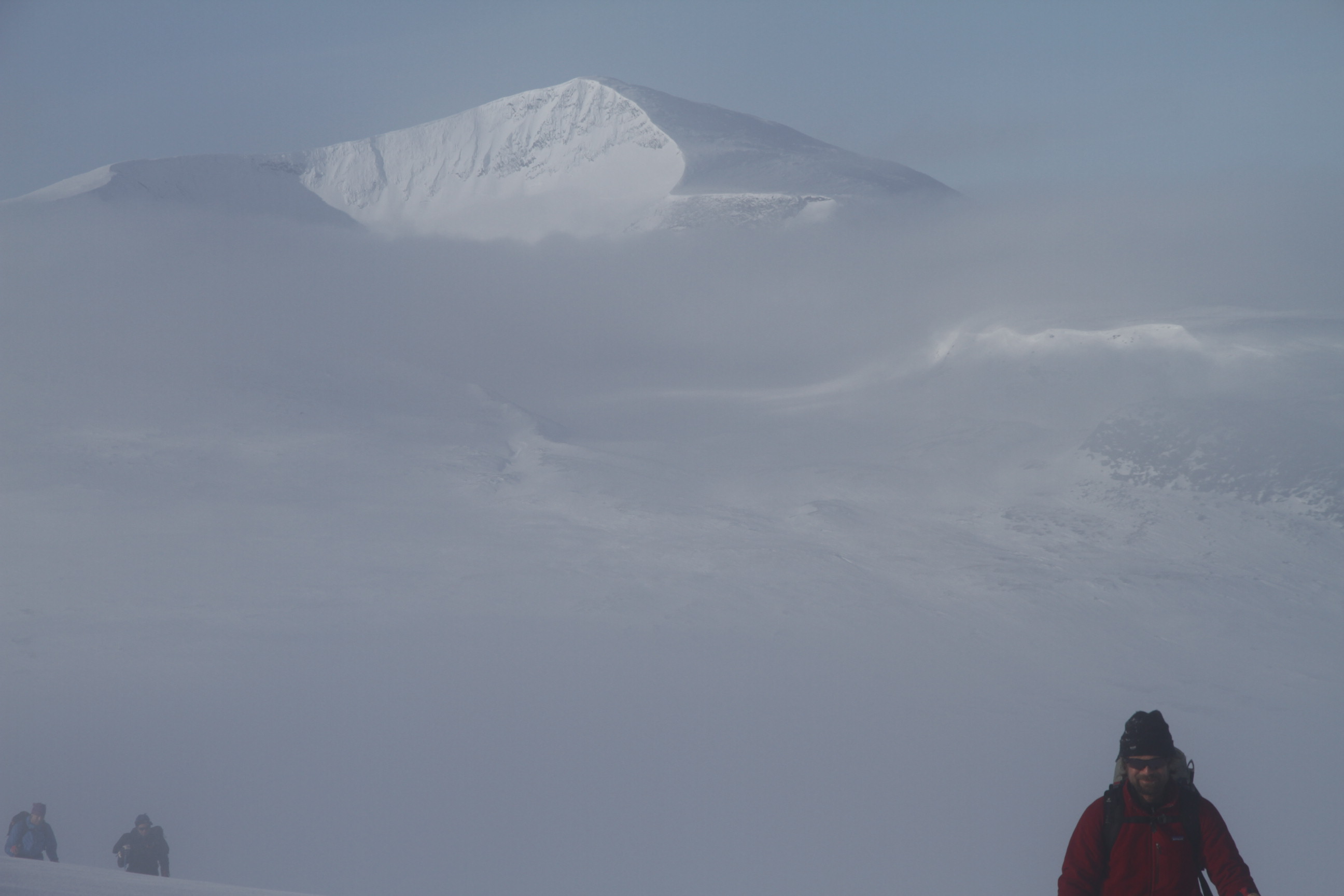 Nicolai Sandborg on his way up.  9th April 2010. Photo: Magnus Strand