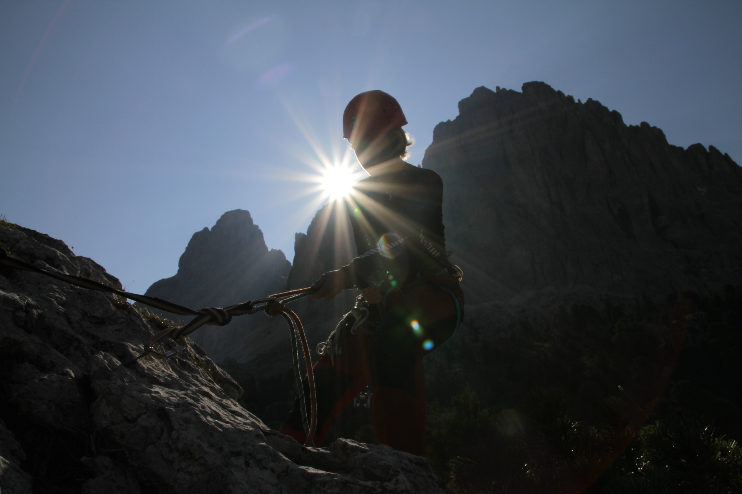 Susanna starts to repel down.    July 4 2010 Photo: Andreas Bengtsson