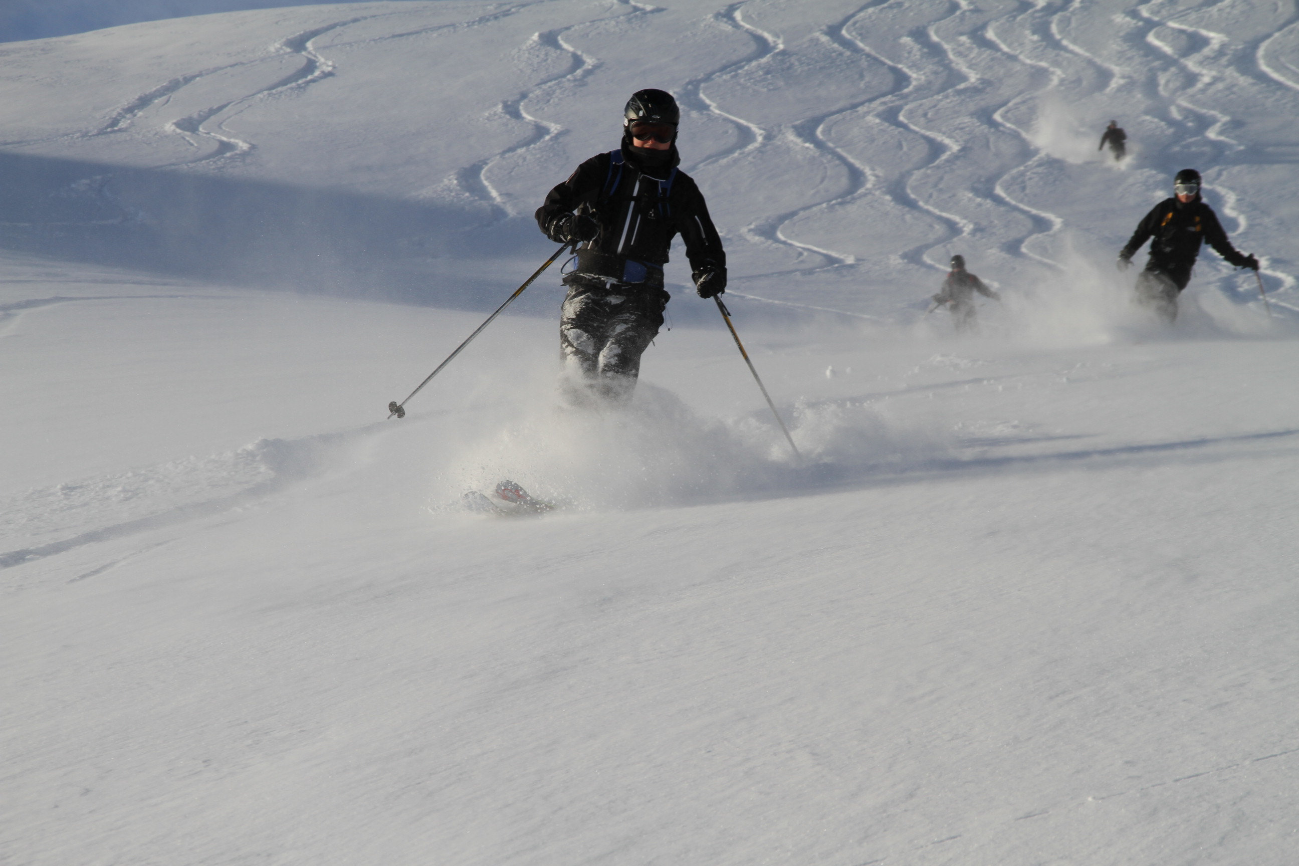 Puderkning, Heliski Riksgrnsen. Foto: Andreas Bengtsson